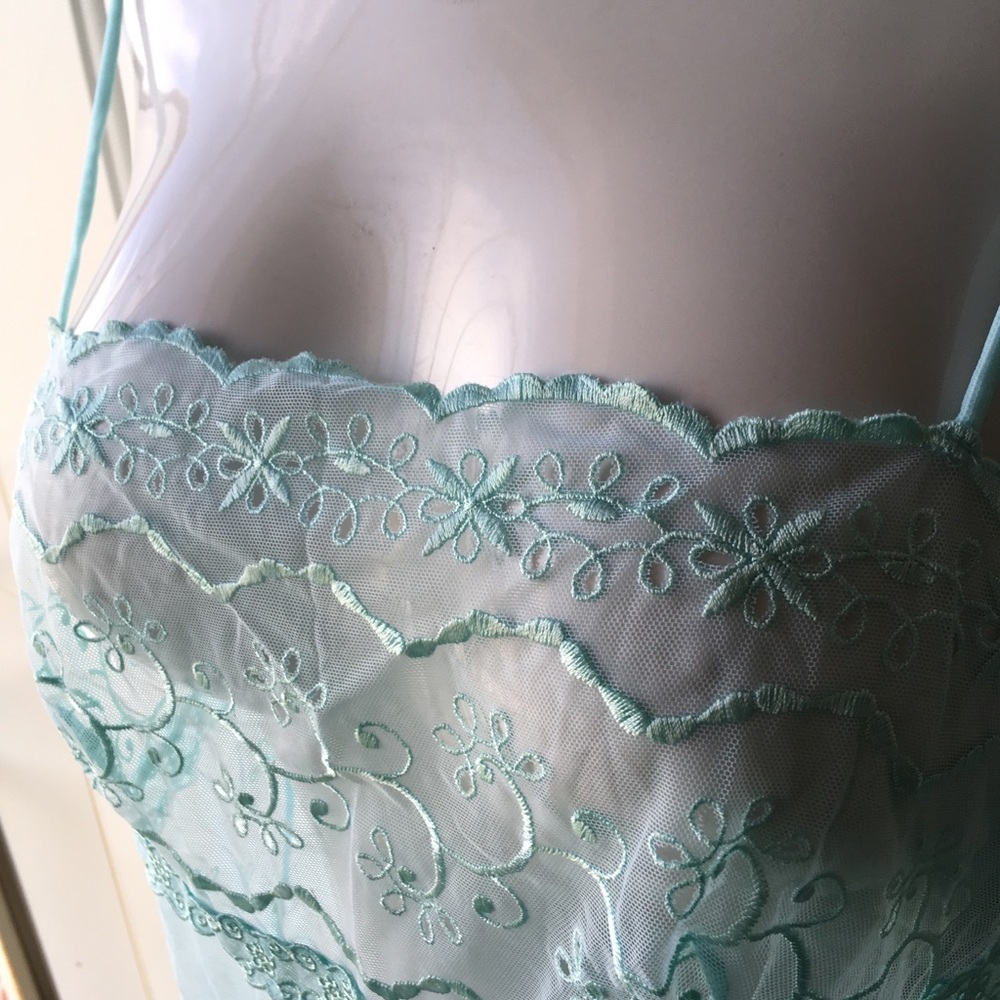 Victoria’s Secret nightie size L, nwot